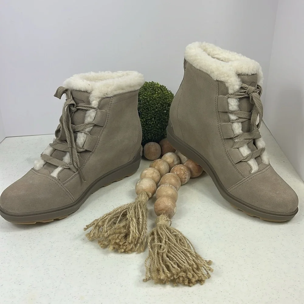 SOREL Women's Evie II Cozy Bootie Sz 11 Color Omega Taupe